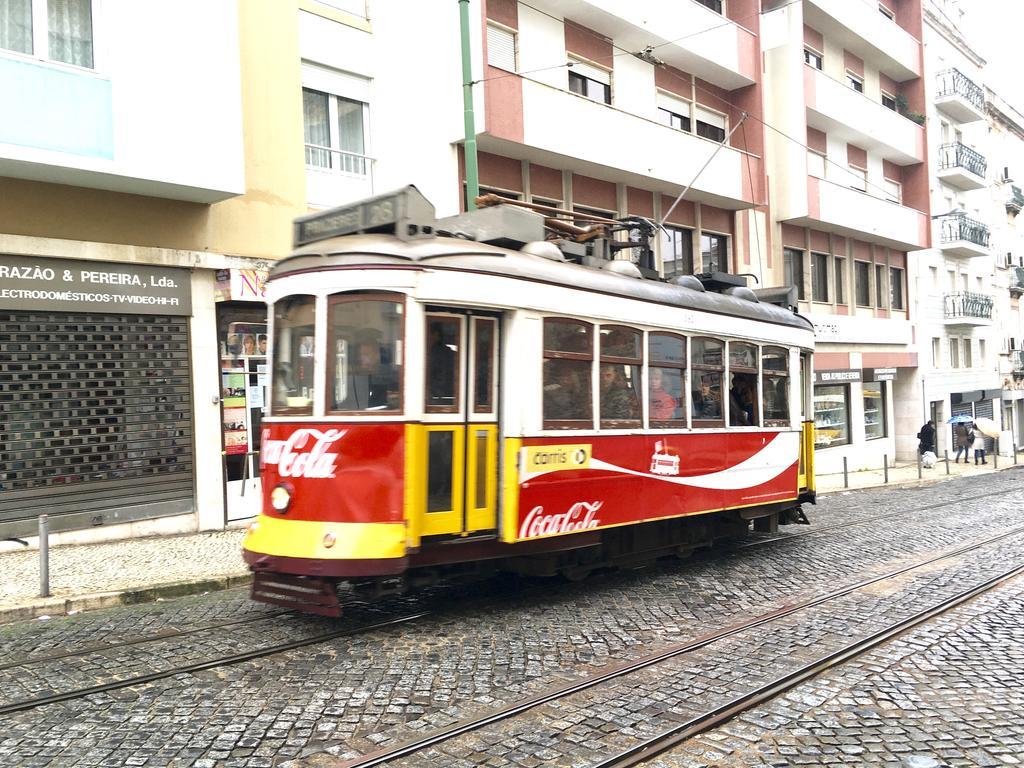 Host * Lisboa