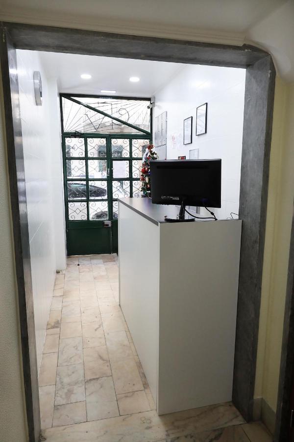 Host Albergue